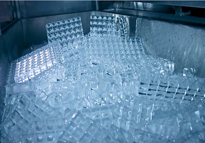 CBFI produce 10 toneladas de máquinas de hielo en cubos
